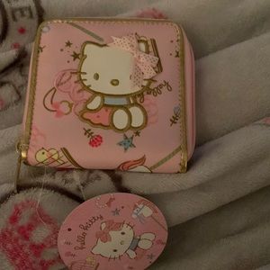 Hello kitty wallet